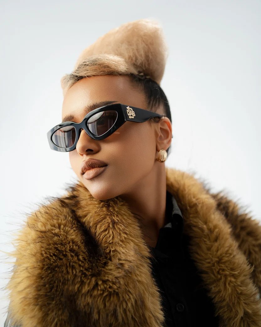  DAB Signature Gold Emblem Sunglasses
