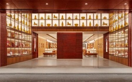 CHOW TAI FOOK UNVEILS ITS FIRST GLOBAL FLAGSHIP STORE IN HONG KONG