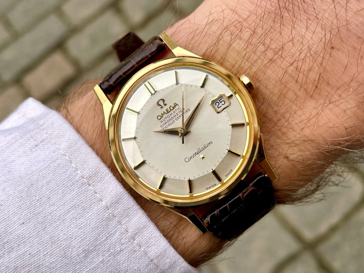  NEW MARKET DATA: VINTAGE WATCHES SURGE IN VALUE AS COLLECTOR DEMAND GROWS AND ORIGINAL EXAMPLES BECOME SCARCER