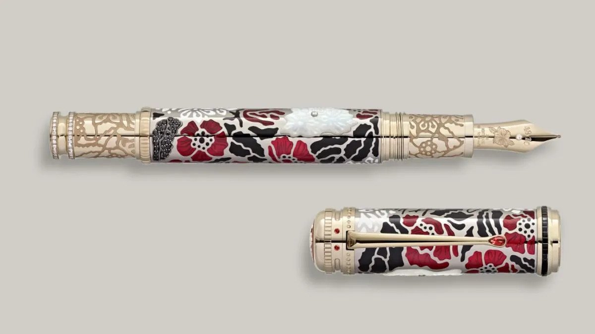 حبرٌ بطعم الأساطير:  Montblanc’s تعيد إحياء "دراكولا" بقلم قيمته  223 ألف دولار 