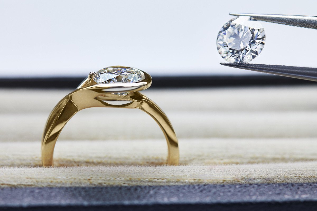 PANDORA INTRODUCES LAB-GROWN DIAMOND COLLECTIONS IN SPAIN AND ITALY