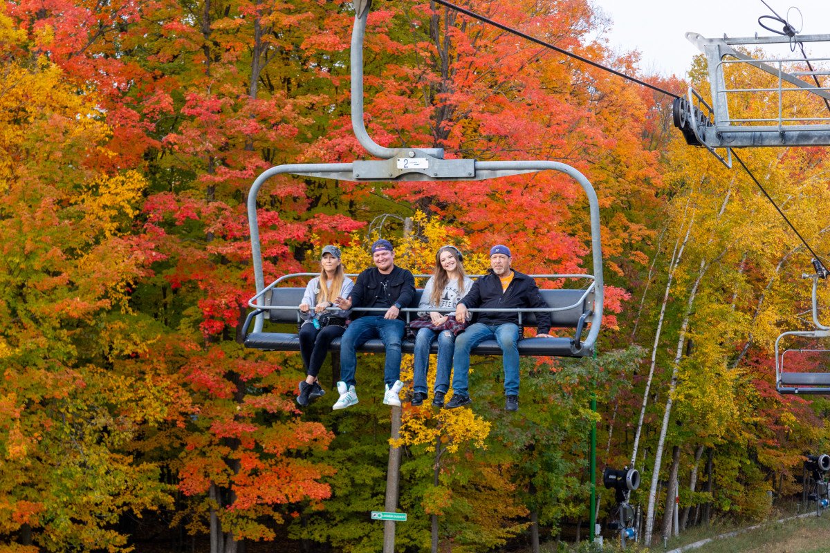   MIDWEST FAMILY SKI RESORTS INVITE GUESTS TO SEE FALL IN FULL COLOR ACROSS THREE MIDWEST DESTINATIONS