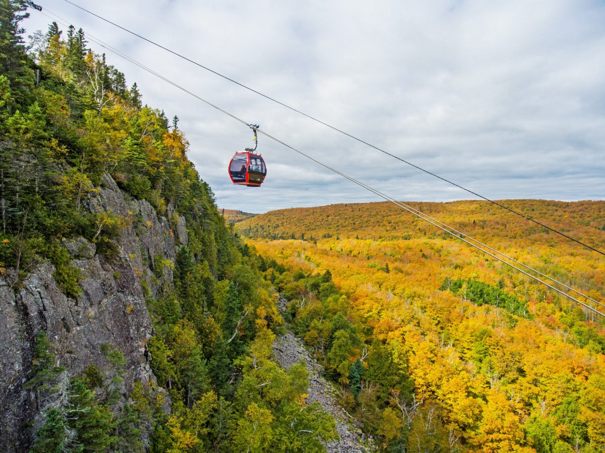   MIDWEST FAMILY SKI RESORTS INVITE GUESTS TO SEE FALL IN FULL COLOR ACROSS THREE MIDWEST DESTINATIONS