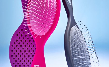 WET BRUSH® LAUNCHES THE FRIZZ-FREE DETANGLER