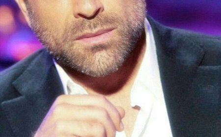  ONLY HOURS LEFT TO LISTEN TO WAEL KFOURY’S NIGHT OF ROMANCE