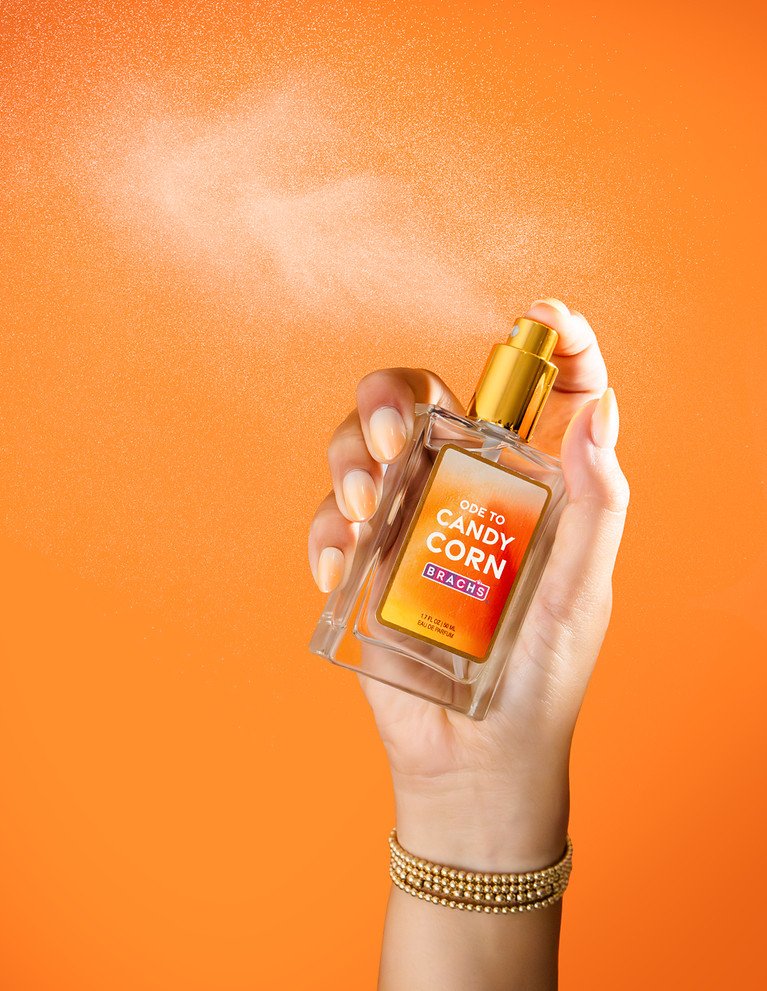   BRACH'S® DEBUTS 'ODE TO CANDY CORN' FRAGRANCE - THE OFFICIAL SCENT OF FALL
