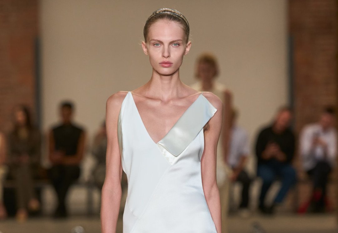  CALVIN KLEIN COLLECTION CONTINUES ITS 'AMERICAN MINIMALISM' EXPLORATION FOR SPRING 2027