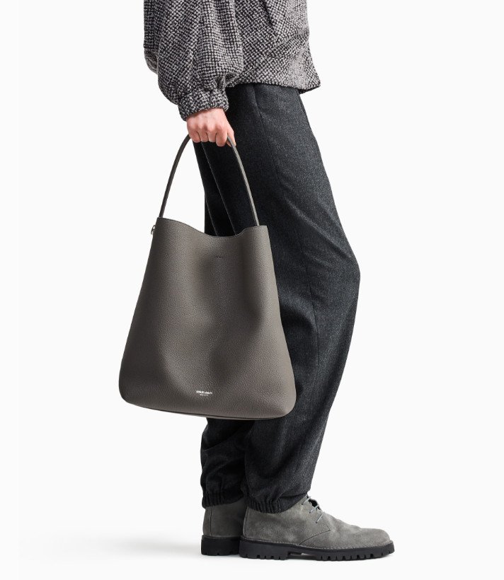  FALL 2026 SHOULDER BAG BY GIORGIO ARMANI 