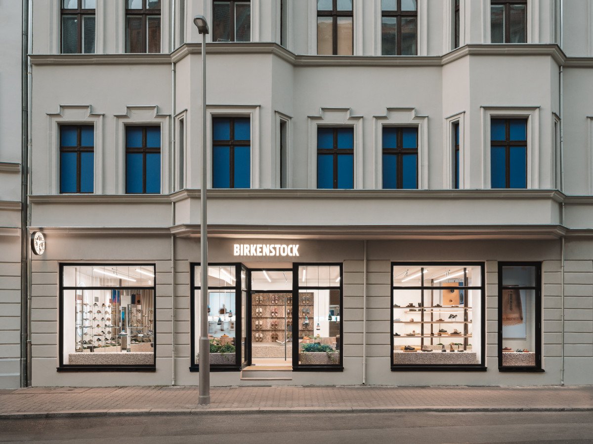  BIRKENSTOCK OPENS A NEW STORE IN THE HEART OF BERLIN