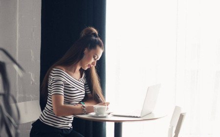 ما هي الأهداف المصغرة (Micro Goals)؟ سر التغيير الكبير بخطوات يومية