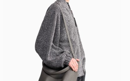  FALL 2026 SHOULDER BAG BY GIORGIO ARMANI 