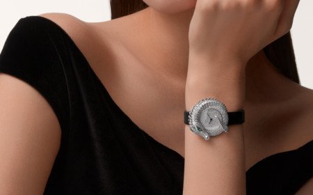   PANTHÈRE JEWELRY WATCH BY CARTIER