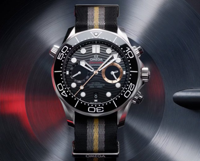   INTRODUCING THE SEAMASTER DIVER 300M CHRONOGRAPH 007 FIRST LIGHT