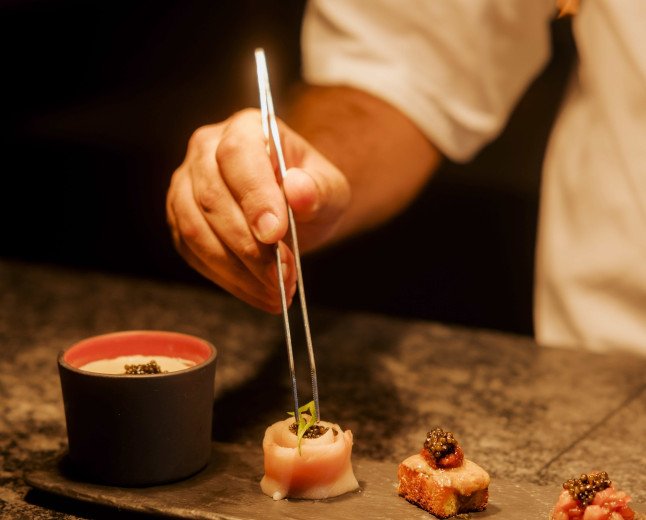 FOUR SEASONS RESORT PUNTA MITA INTRODUCES TWO DISTINCTIVE NEW CAVIAR EXPERIENCES