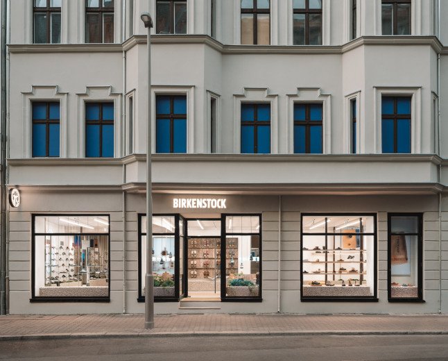  BIRKENSTOCK OPENS A NEW STORE IN THE HEART OF BERLIN