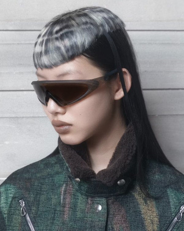   OAKLEY AND KIKO KOSTADINOV RELEASE RUNWAY ELLIPSE EYEWEAR IN LIMITED EDITION