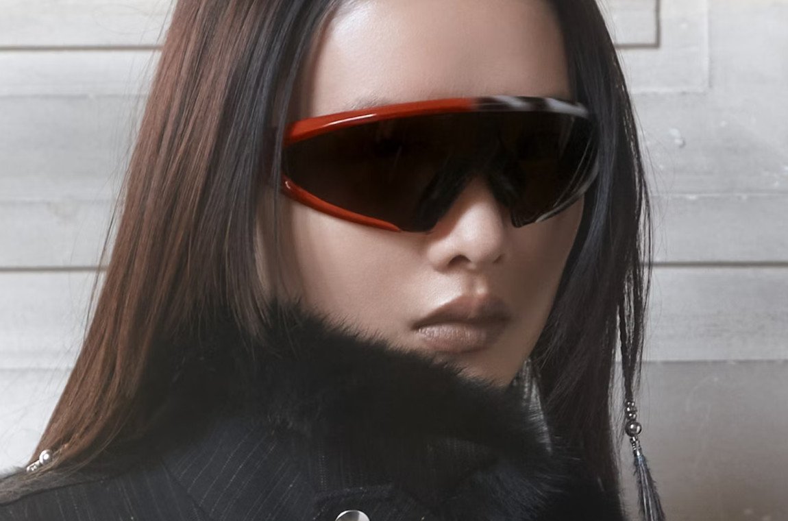   OAKLEY AND KIKO KOSTADINOV RELEASE RUNWAY ELLIPSE EYEWEAR IN LIMITED EDITION