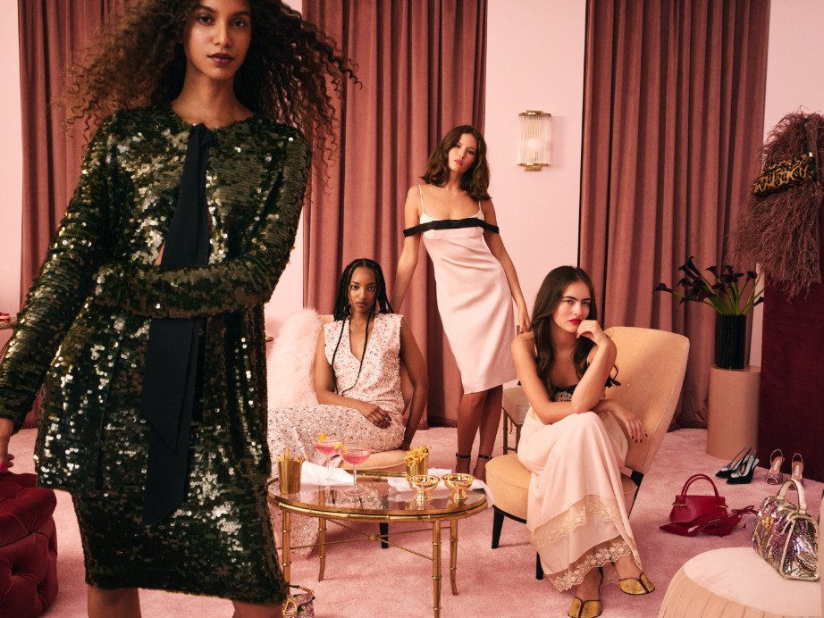   SAKS FIFTH AVENUE UNVEILS 'MAIN CHARACTER ENERGY' HOLIDAY CAMPAIGN, CELEBRATING THE JOY AND MAGIC OF THE SEASON