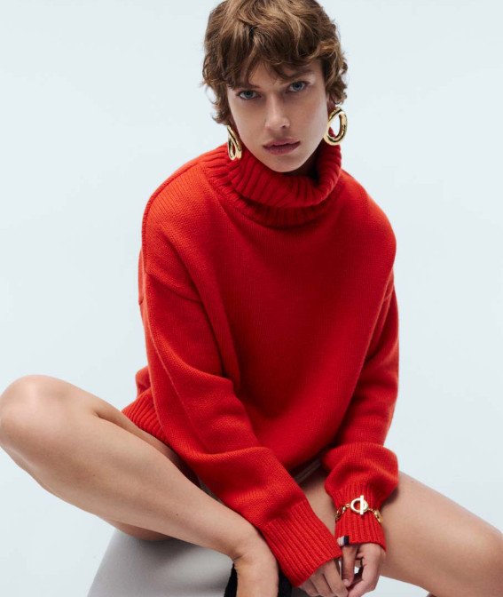 TURTLENECKS ARE IN THIS FALL