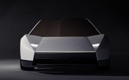   TESLA REVEALS WORLD’S FIRST FLYING CAR 