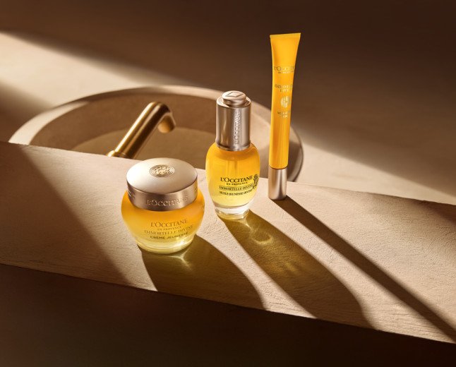  L’OCCITANE INTRODUCES "SKIN LONGEVITY BY NATURE", INSPIRED BY 25 YEARS OF IMMORTELLE RESEARCH
