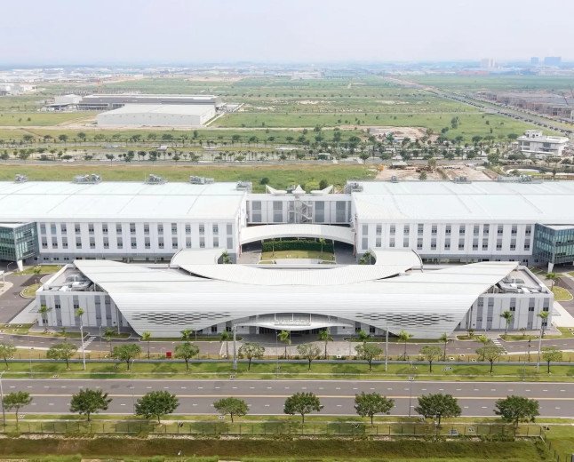   PANDORA OPENS WORLD’S LARGEST FINE JEWELRY CRAFTING FACILITY