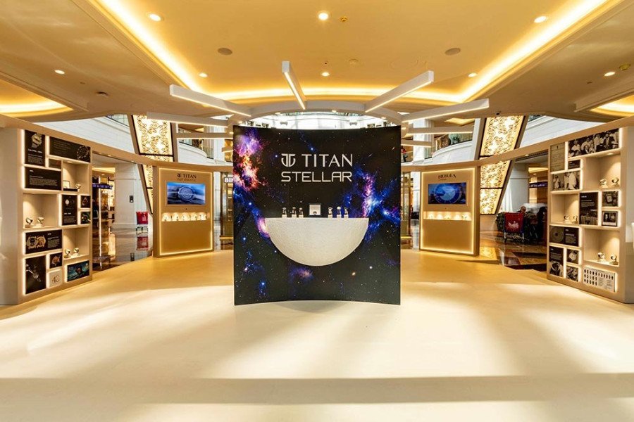   TITAN BRINGS ART AND PRECISION TOGETHER IN A NEW CHAPTER OF WATCHMAKING WITH VETRA